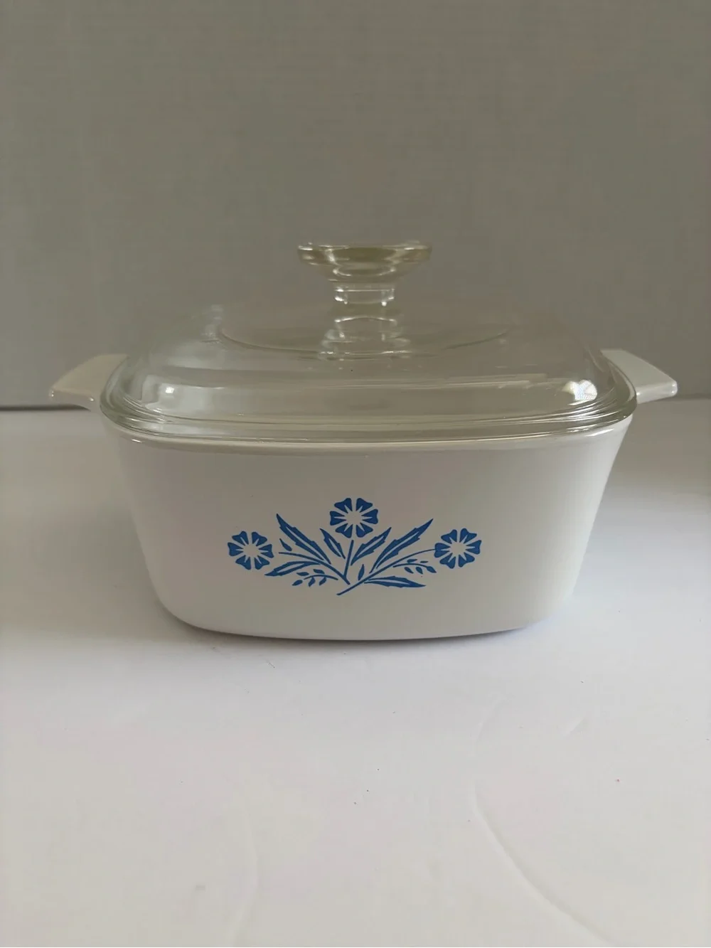 Vintage Corning Ware Blue Cornflower Casserole Dish w/ Lid 1-1/2 quart